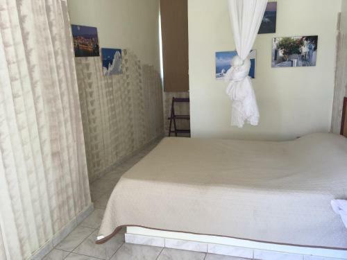 Kostas Rooms & Apartments