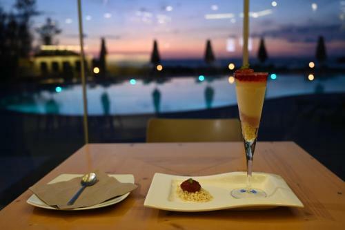 Kavos Beach Apartments & Studios