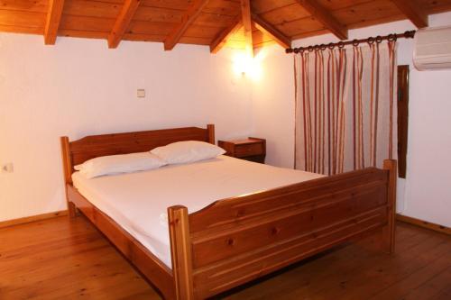 Hostal Stoudios Galini