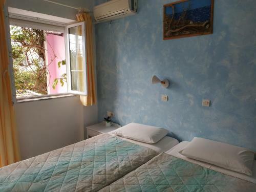 Livadi Apartments