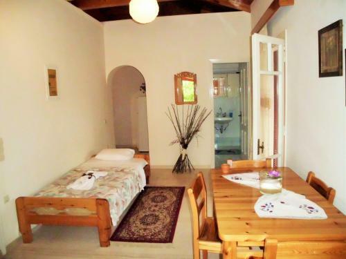 Anemona Apartments And Studios