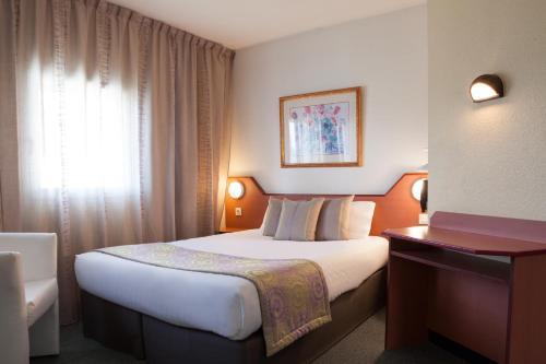Hotel Kyriad Direct Rennes