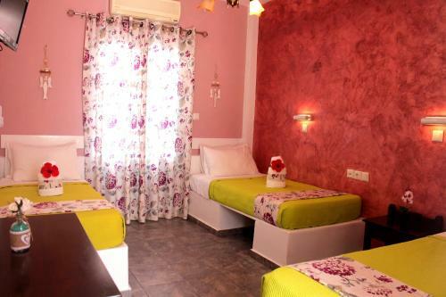 Hostal George's Place