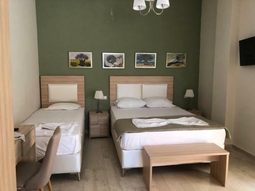 Hostal Spyridonou House