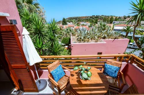 Aparthotel Anais Suites