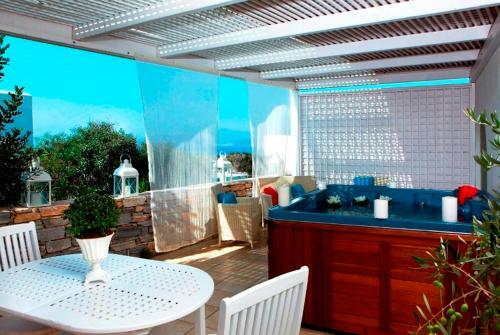 Hotel Mitos Suites