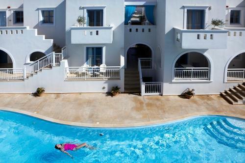Hotel Mitos Suites