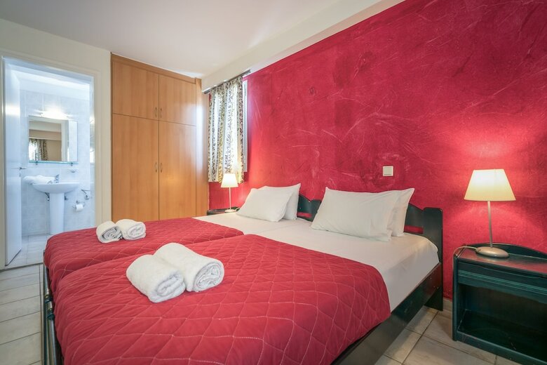 Cactus Hotel