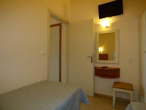 Camelia Studios & Apartments
