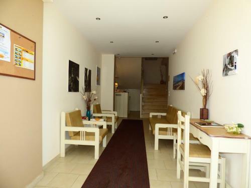 Camelia Studios & Apartments