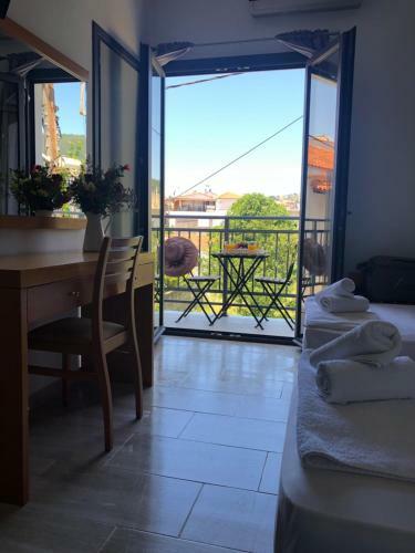 Hostal Central Guest House Skiathos