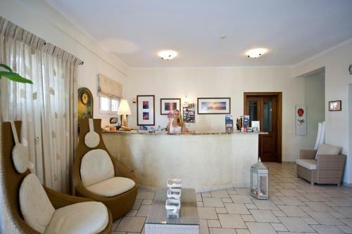 Ostria Hotel
