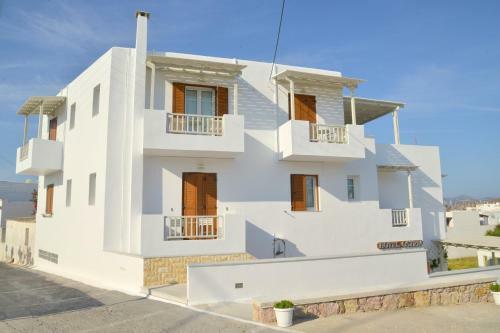 Ostria Hotel