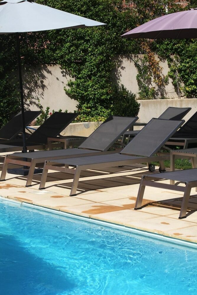 Hotel H�tel Le Subrini