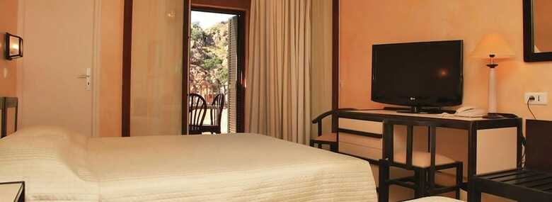 Hotel H�tel Le Subrini