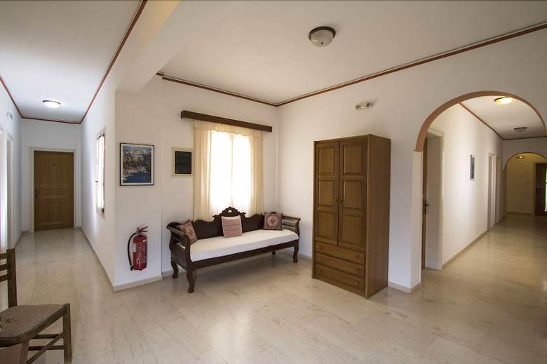 Hostal Hotel Adonis
