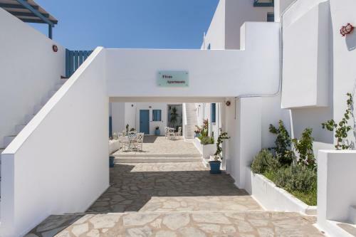 Fivos Apartments
