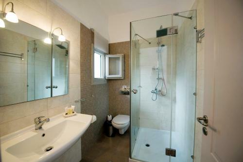Hostal Ostria Studios