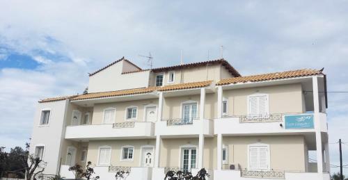 Hostal Kontogoni Rooms