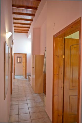 Hostal Katerina Traditional Rooms