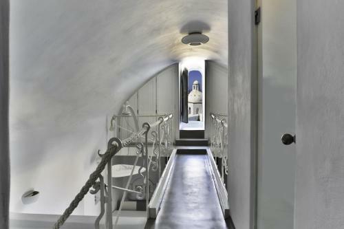 Trieris Villa & Suites