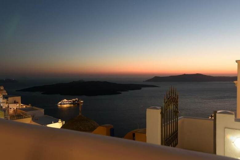 Hotel Angel Luxury Suites