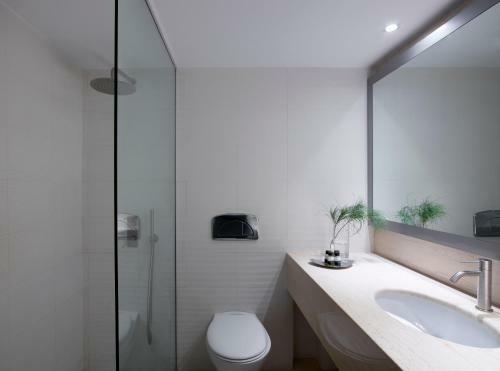 Hotel 9 Muses Santorini Resort