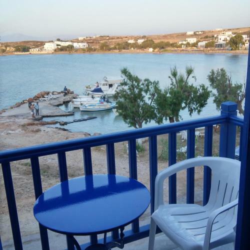 Hostal Bocamviglies By The Sea