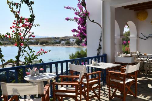 Hostal Bocamviglies By The Sea