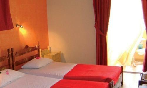 Lappa Hotel