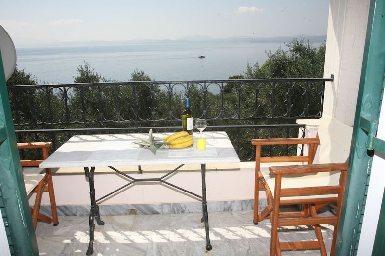 Aphrodite Apartments
