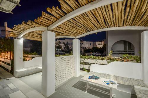 Ostria Hotel