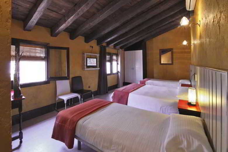 Apartamentos El Tiempo