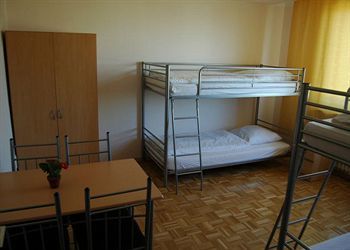 Hostal Hotel Amadeus Central