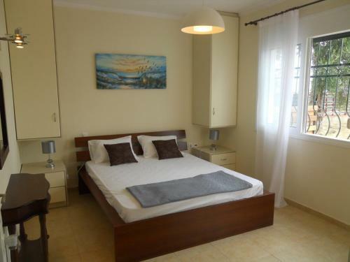 Barbati Beach Holiday Apartment
