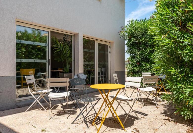 Hotel B&B H�tel Narbonne (2)
