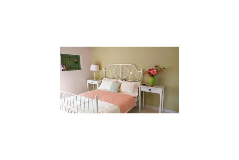 Maria's Studios & Apartments