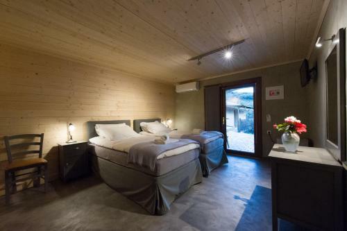 Aparthotel Enetiko Resort