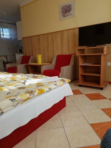 Musk�tli Apartmanh�z 4.