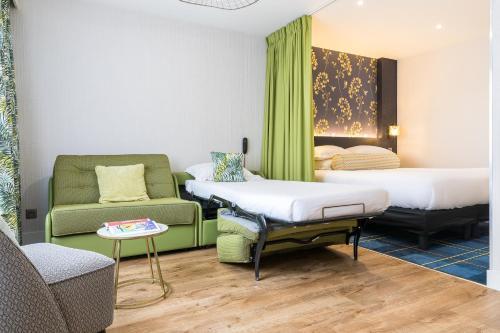 Aparthotel Cadet Residence