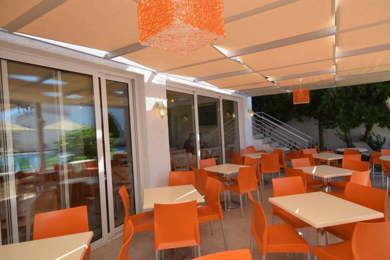 Myrtis Hotel