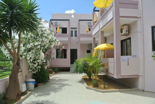 Ilias Apartments