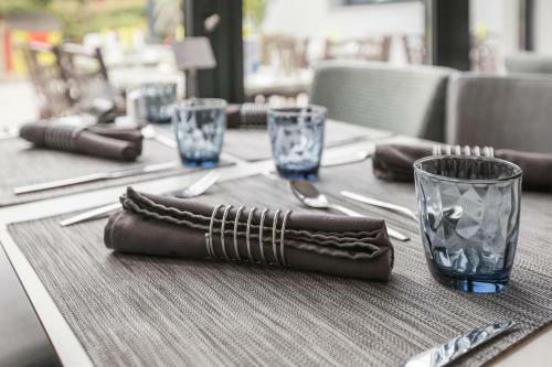 Hotel Au Comt� D'ornon H�tel & Spa