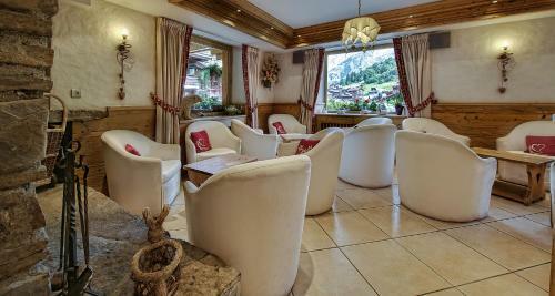 Logis Hotel Les Sapins
