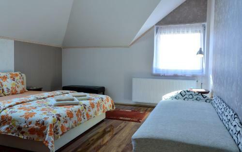 Harm�nia Apartmanh�z