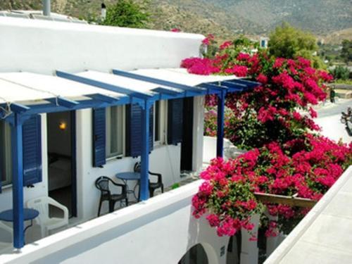 Hostal Elpis Rooms