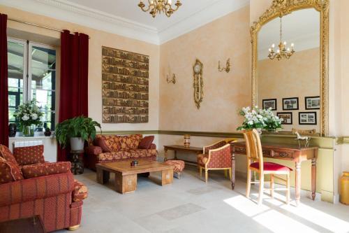 Relais Du Silence Domaine Des Thomeaux Hotel Restaurant & Spa