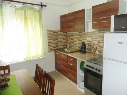 Toth Arpad Apartman