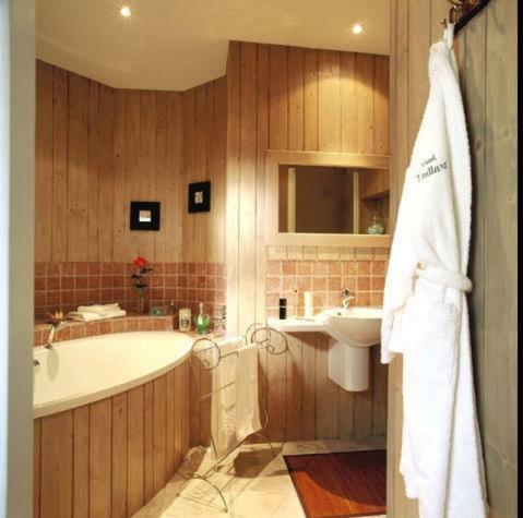 Hotel H�tel Restaurant Taillard