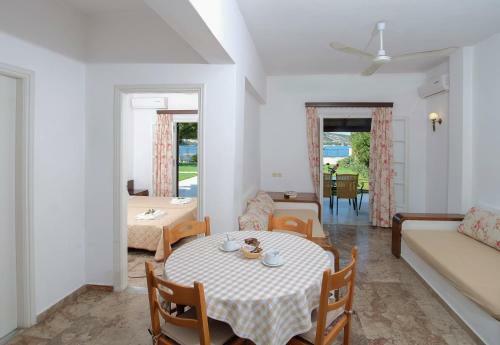 Kalamionas Studios & Apartments